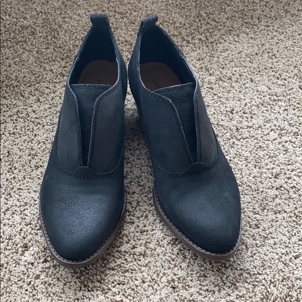 New Lucky Brand Black suede booties size 6.5